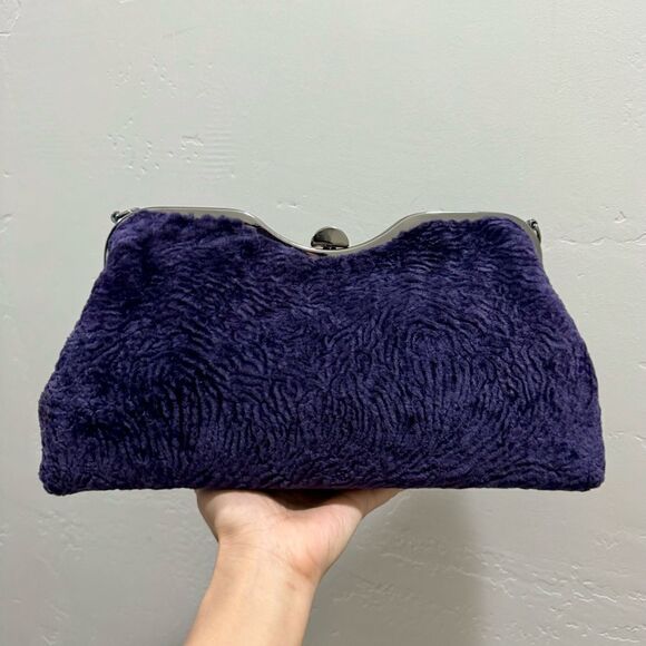 Purple Handmade Real Shearling leather Push Lock Shoulder Bag/Crossbody - Picture 5 of 16